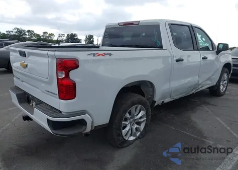 2025 Chevrolet Silverado 1500 4Wd Short Bed Custom из США, поврежденный, VIN 3GCPKBEK6SG229571